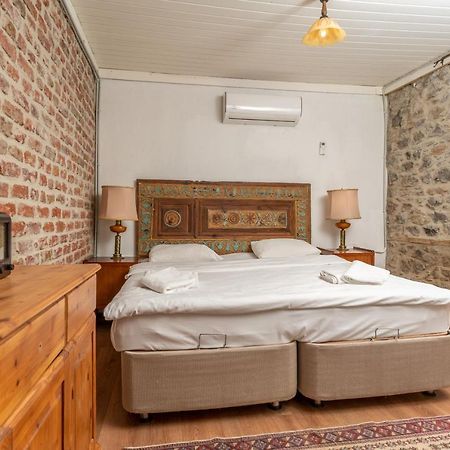 Iconic Stone Houses Esmirna Exterior foto